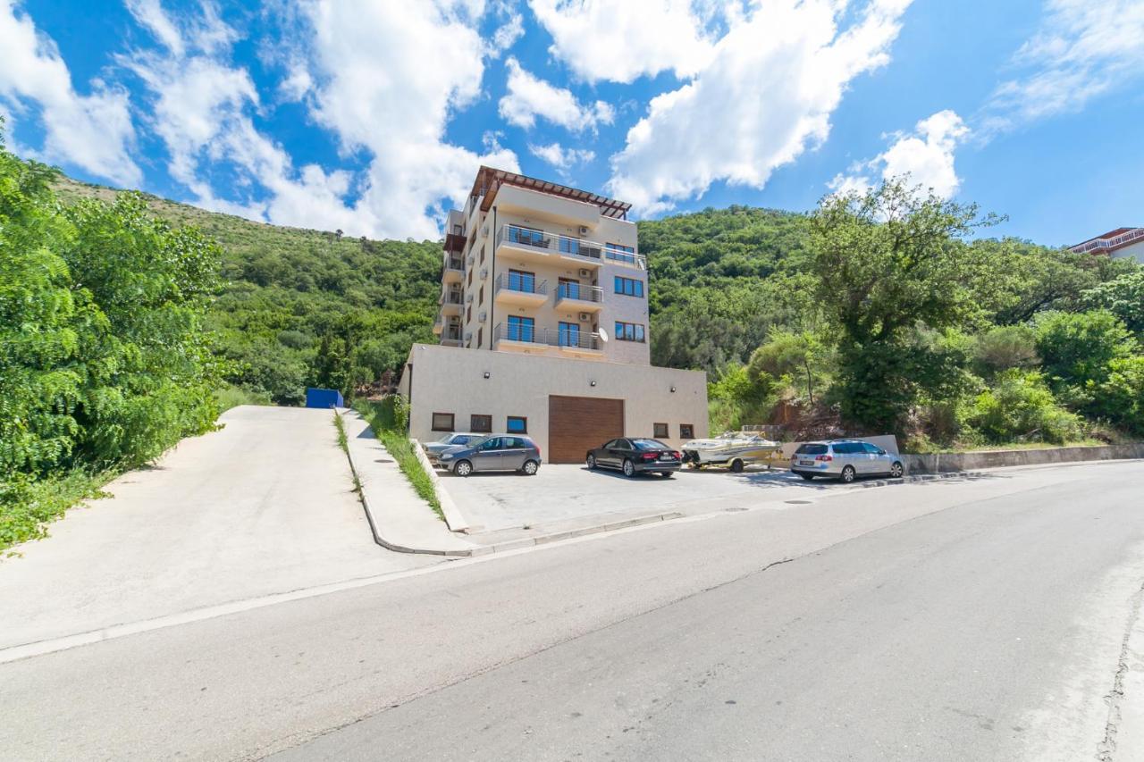 Welcome Apartments Petrovazzo Esterno foto